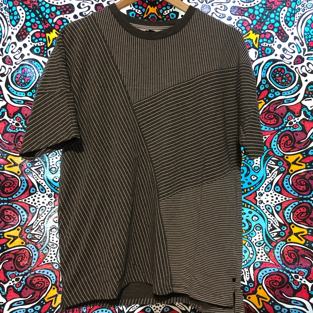“Geometric” Calvin Klein T-Shirt